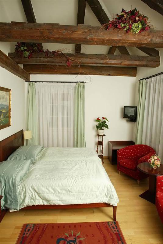 Cerna Liska Hotel Prague Ngoại thất bức ảnh